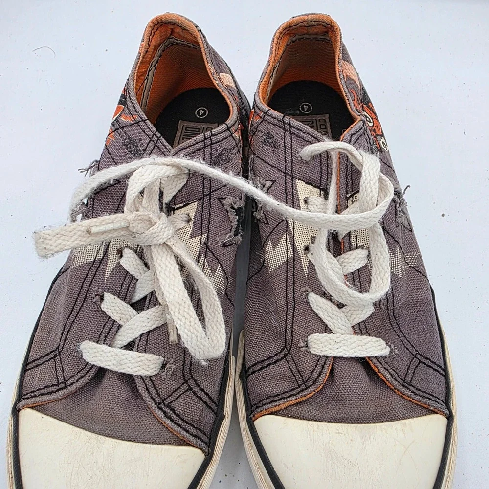Converse One‎ Star Kids Low Top Sneakers Skull Star Skater Shoes Size 4